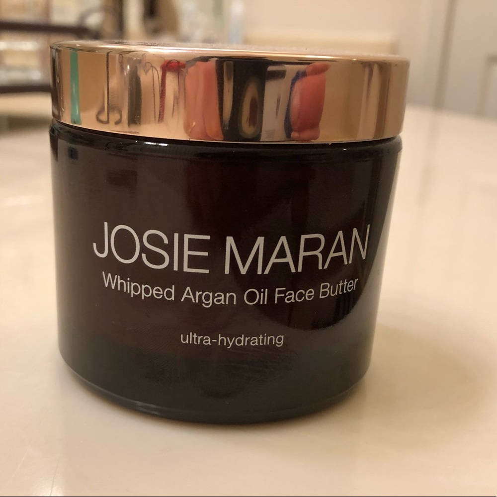Josie Maran facial hydrating moisturizer.